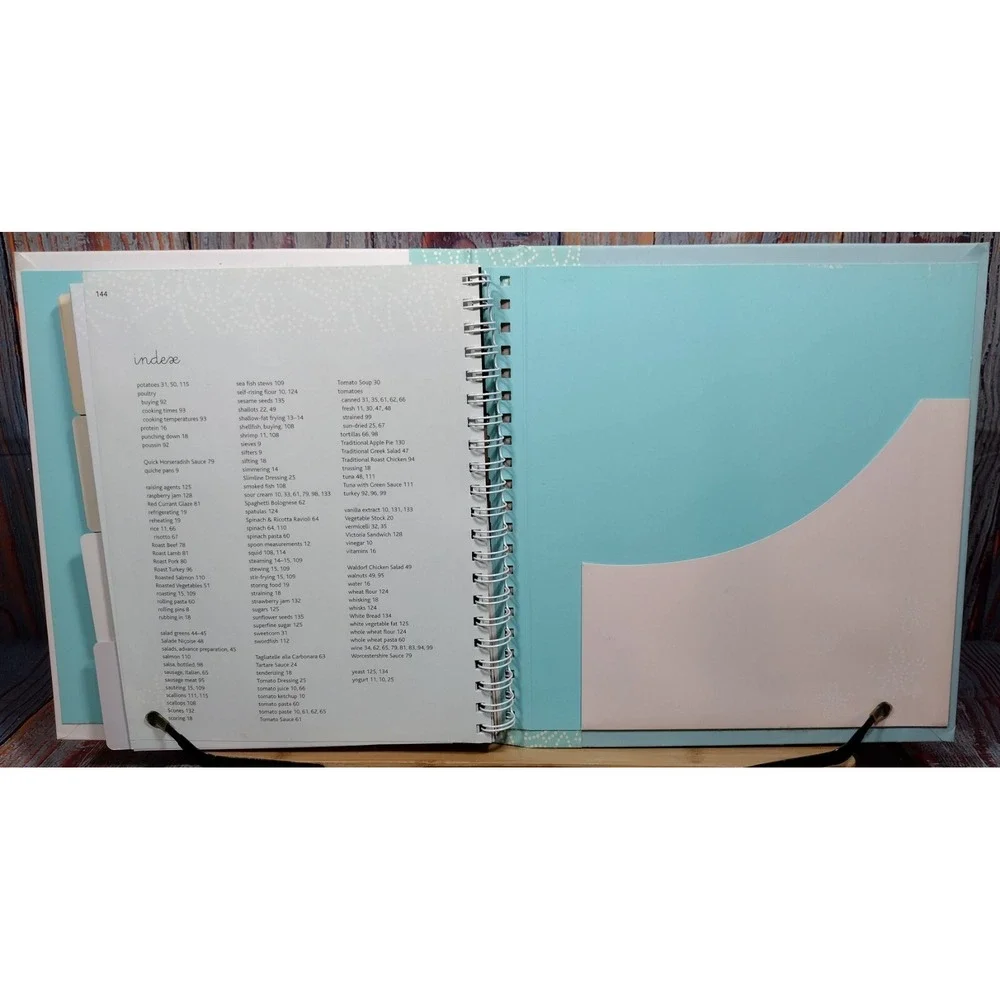 Love Food My Recipe Keeper Organizer Binder Journal with Tabs and‎ Pockets Blue